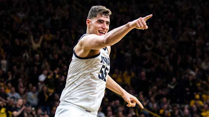 Iowa senior Luka Garza